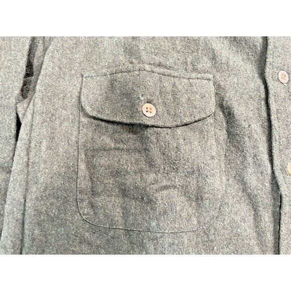 st johns bay chamois cloth button up shirt mens medium green outdoor fall warm. - Picture 4 of 7